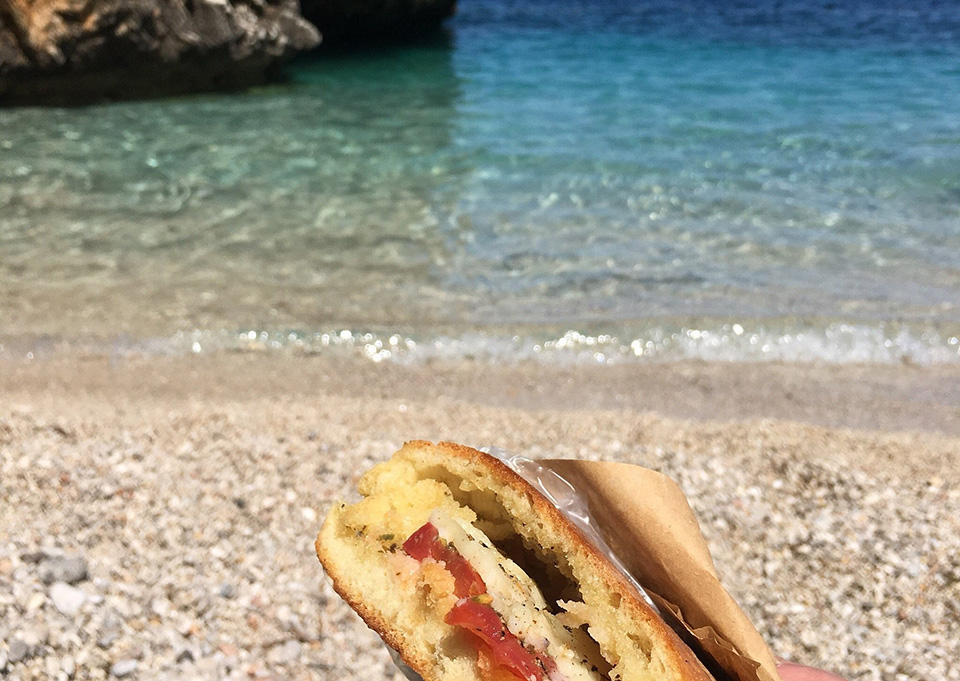 Pane cunzatu a Scoepllo